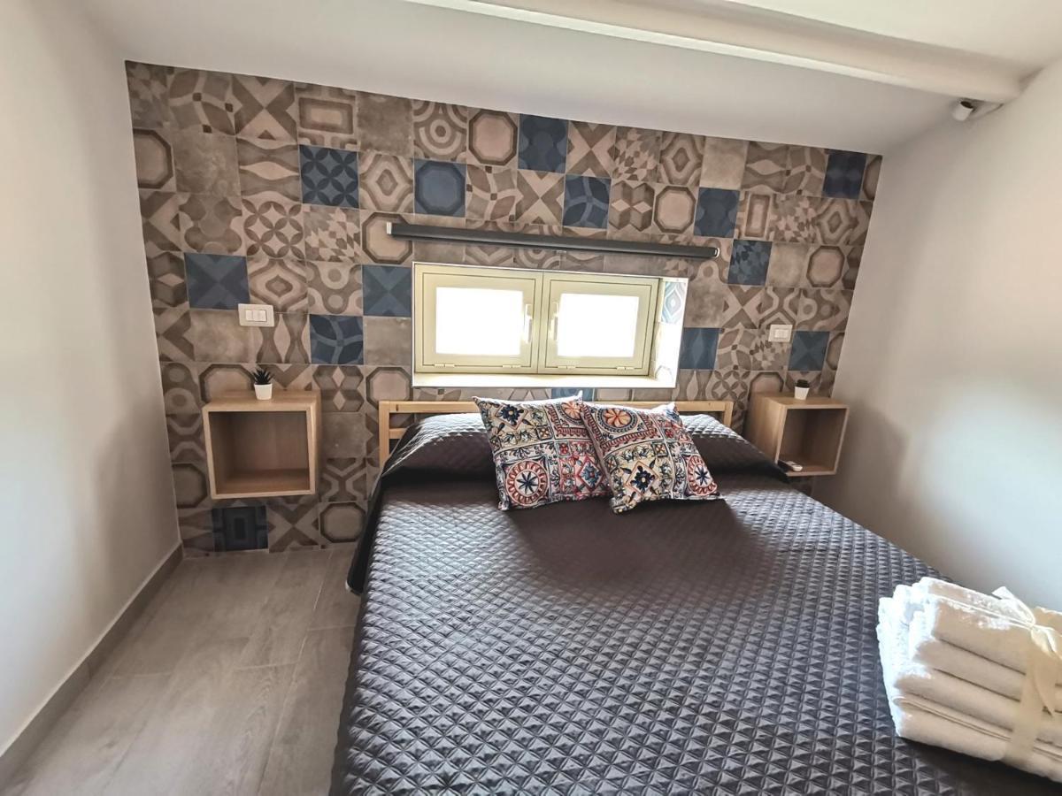Le Metro Bed & Breakfast Carini Eksteriør bilde